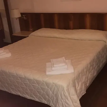 Hotel Antica Quercia Cementara